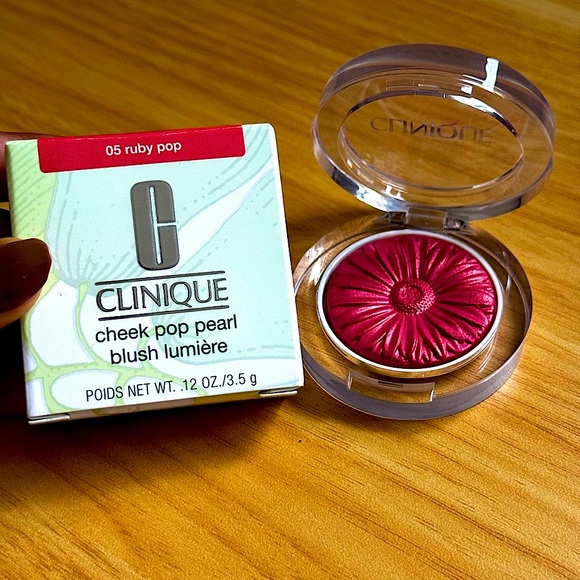Clinique Cheek Pop Pearl Blush Lumière - Ruby Pop - Picture 1 of 4